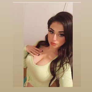 Meet your Posher, Milana